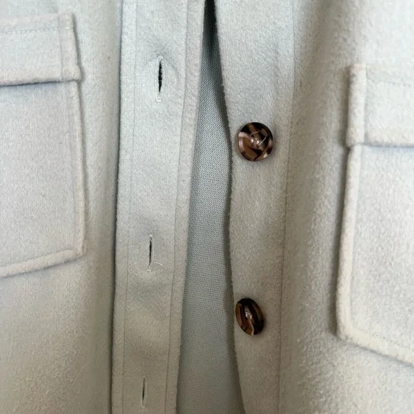 Forever 21 mint green long sleeve shacket - Picture 5 of 5